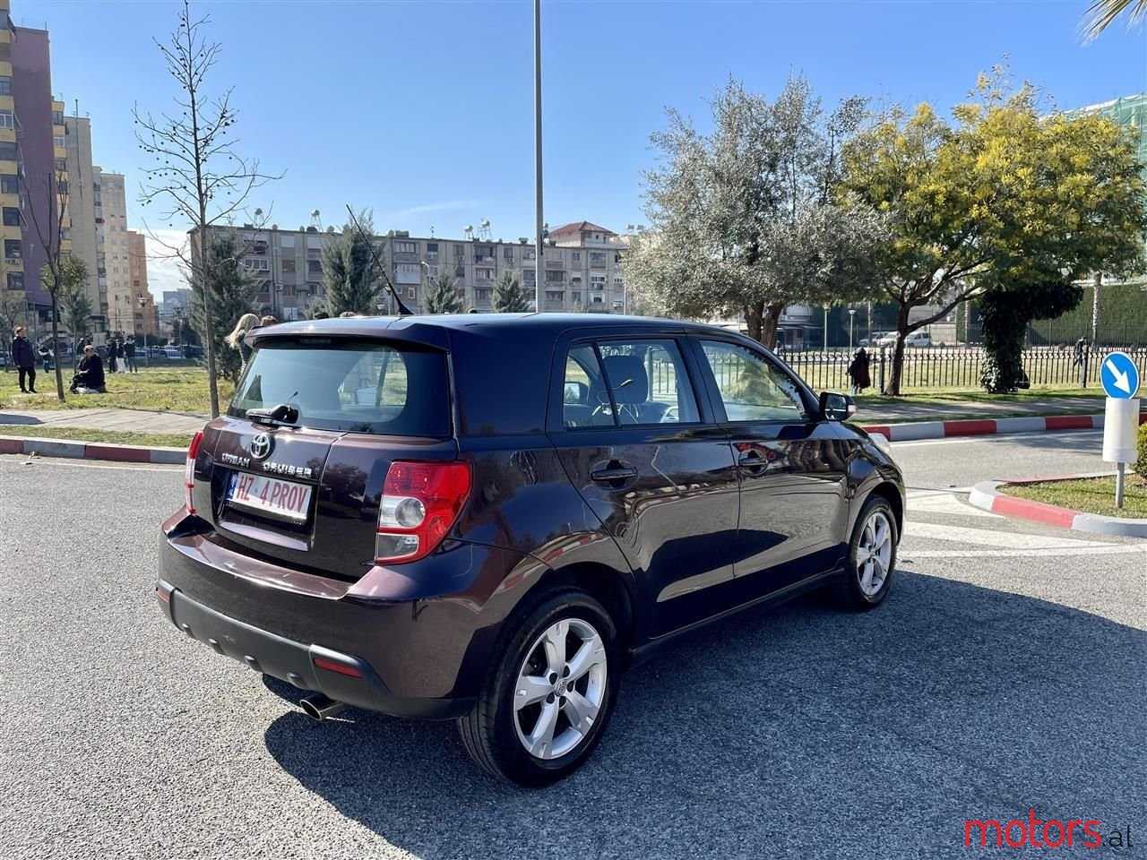 2010' Toyota Urban Cruiser photo #6