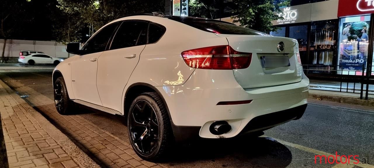 2010' BMW X6 photo #6