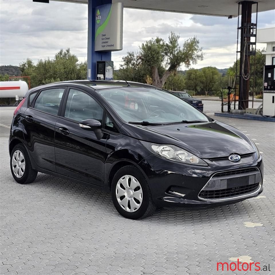 2010' Ford Fiesta photo #1