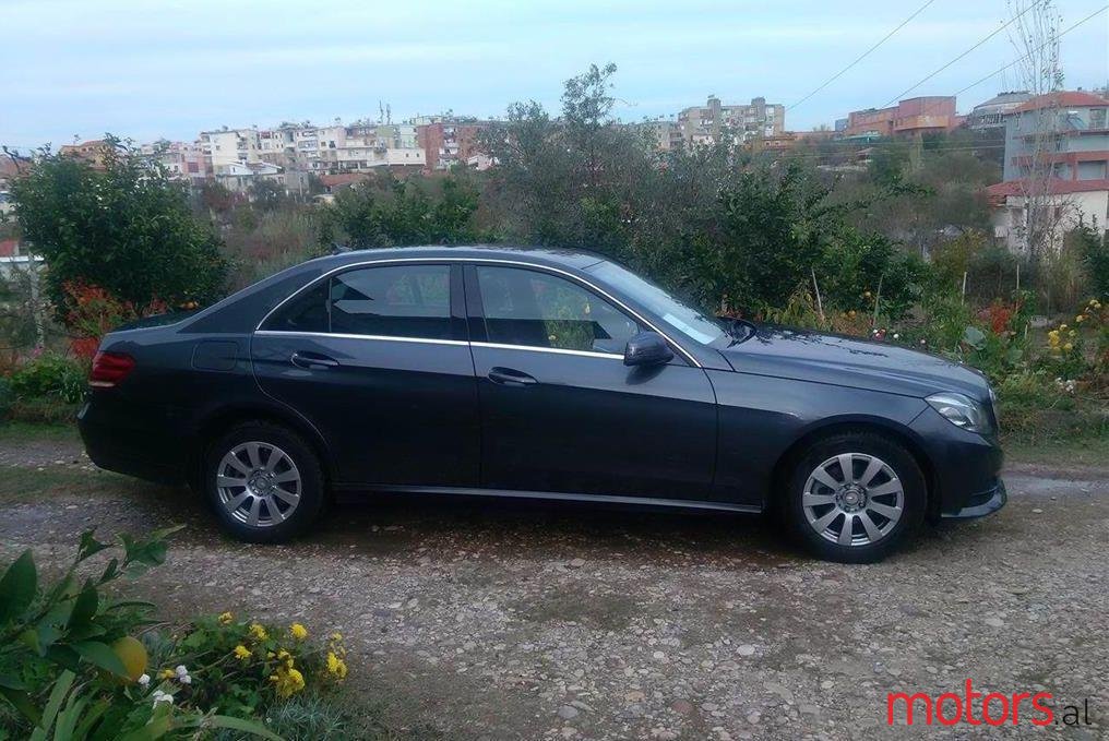 2014' Mercedes-Benz E 200 photo #1