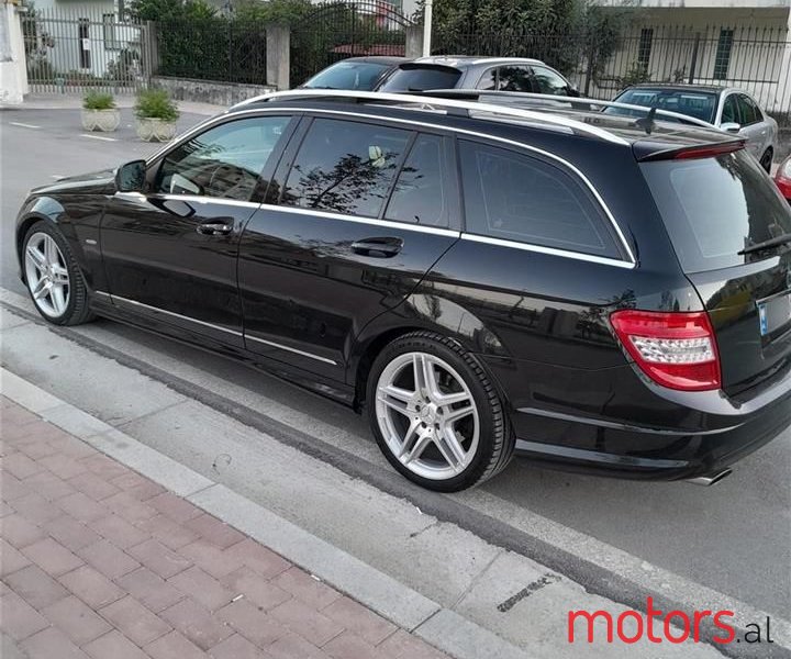 2008' Mercedes-Benz C 220 photo #3