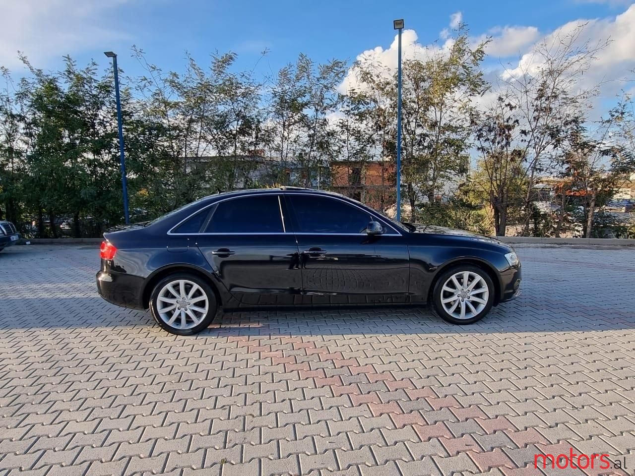 2013' Audi A4 photo #2