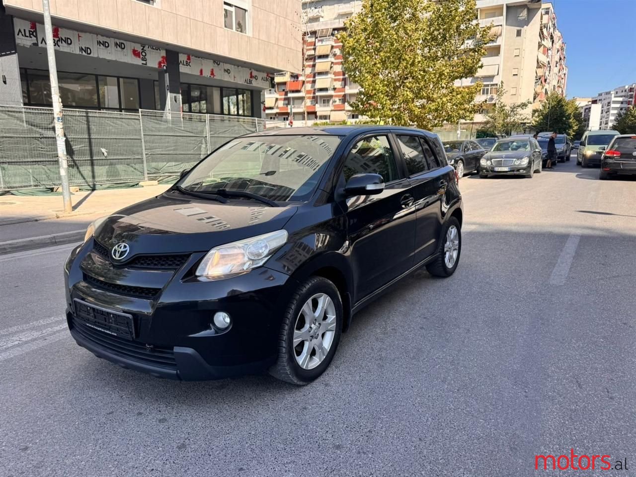 2010' Toyota Urban Cruiser photo #2