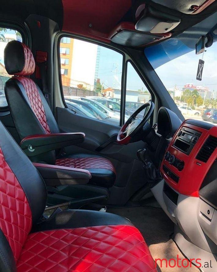 2007' Mercedes-Benz Sprinter photo #2