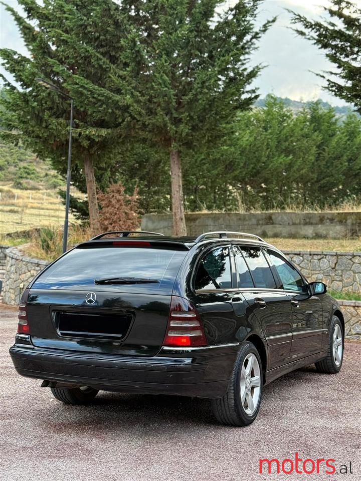 2003' Mercedes-Benz C 200 photo #4