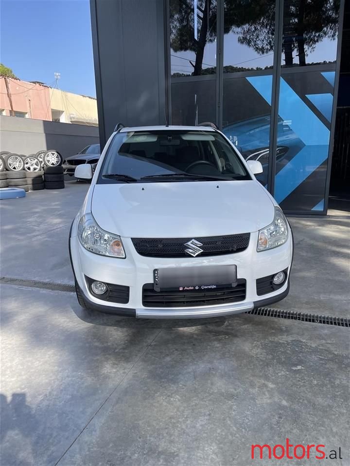 2008' Suzuki SX4 photo #2