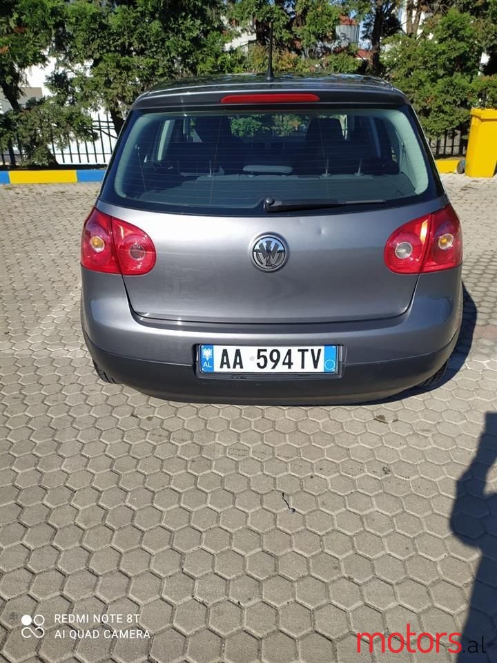 2008' Volkswagen Golf photo #5