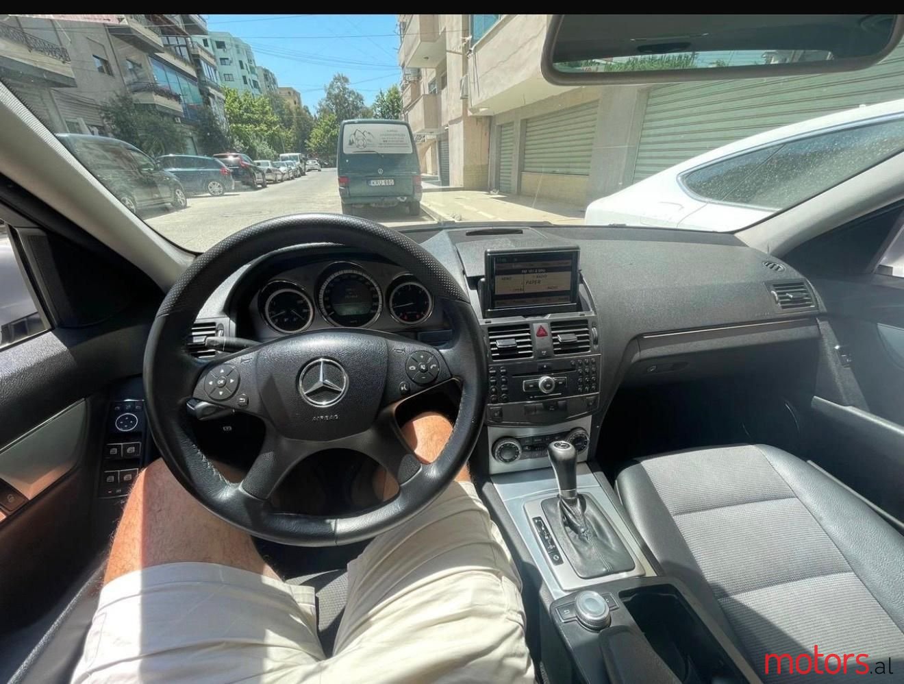 2009' Mercedes-Benz 220 photo #5