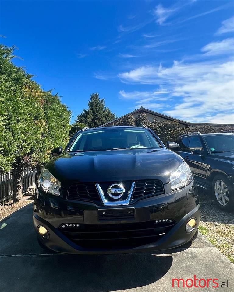 2011' Nissan Qashqai photo #1