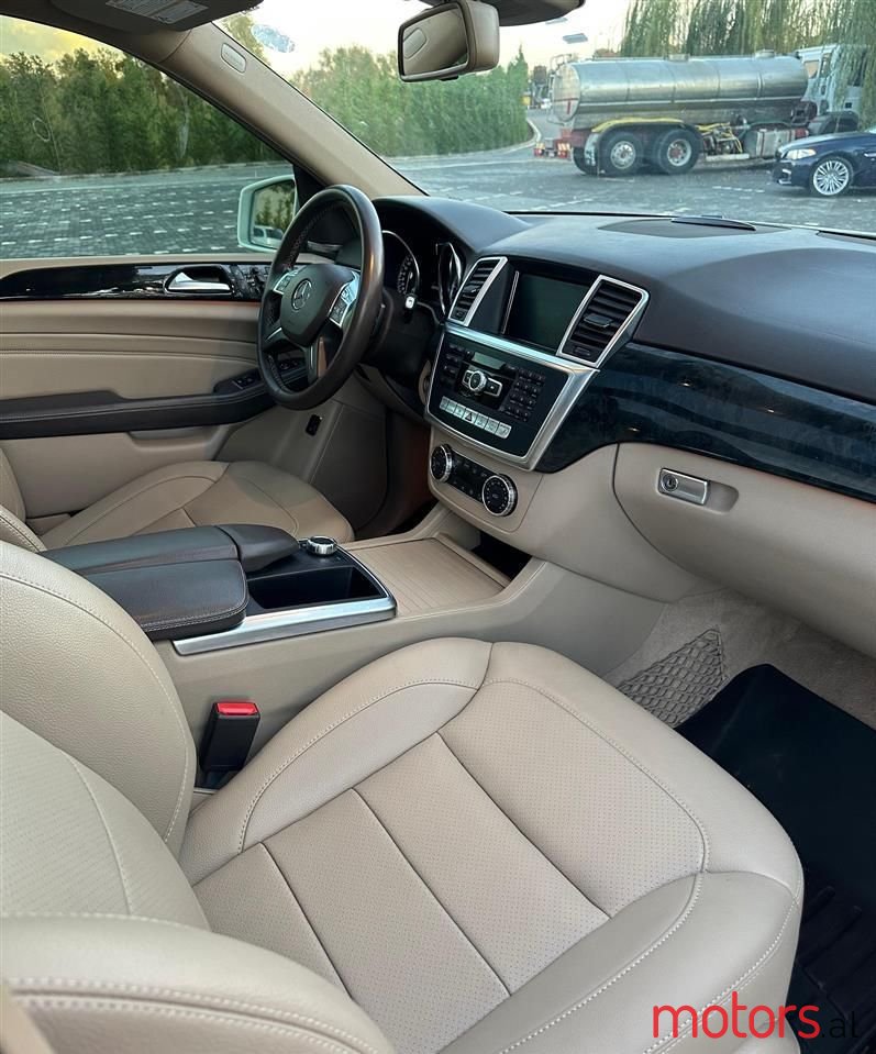 2013' Mercedes-Benz ML 350 photo #6