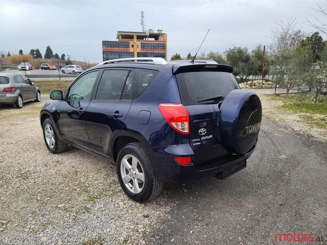 2008' Toyota RAV4 photo #1