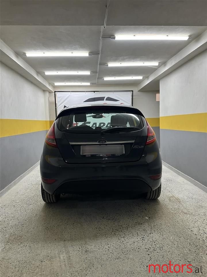 2009' Ford Fiesta photo #4