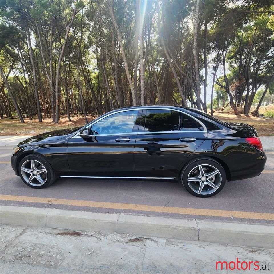 2016' Mercedes-Benz C 300 photo #3