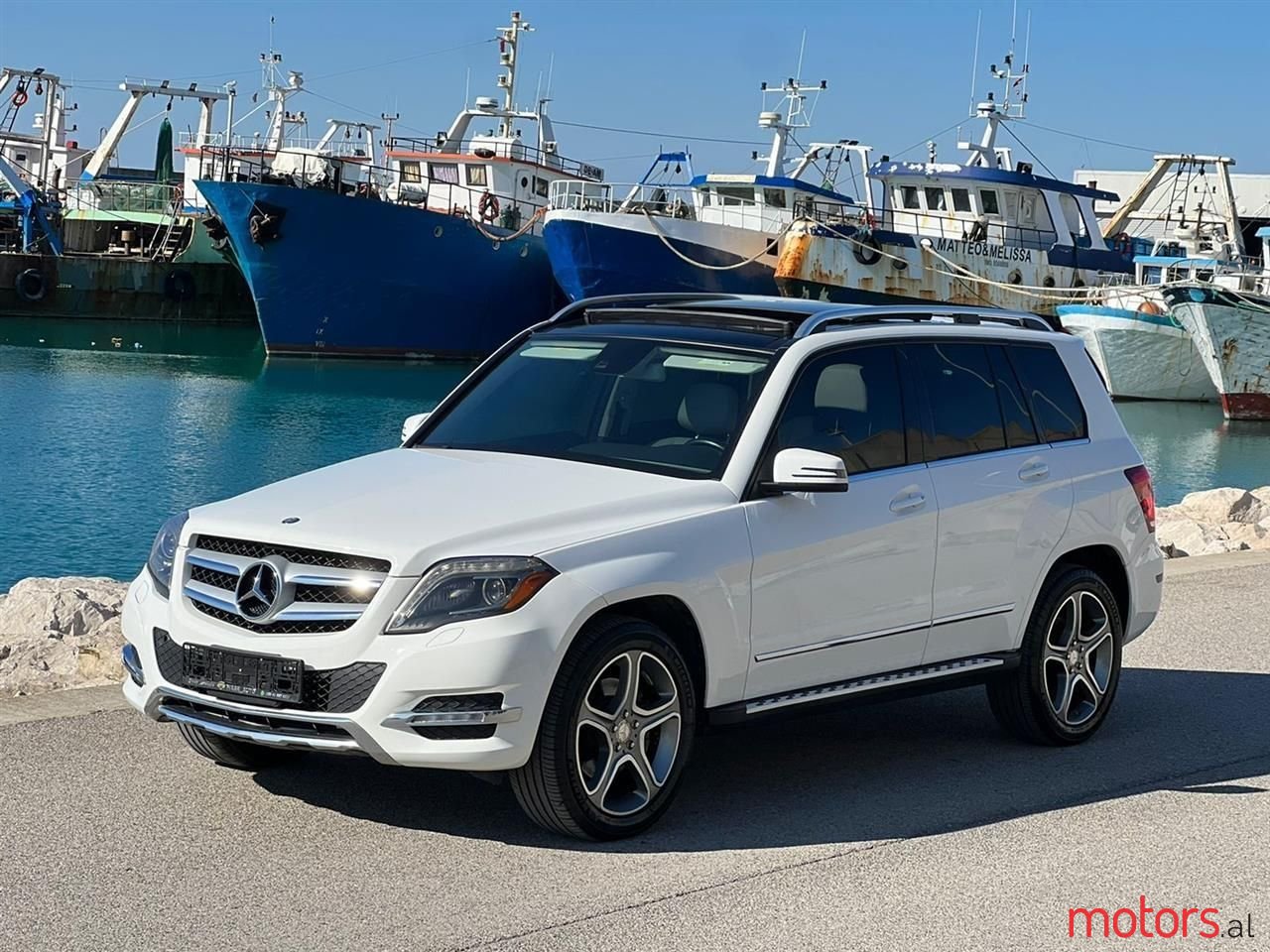 2013' Mercedes-Benz GLK 250 photo #3