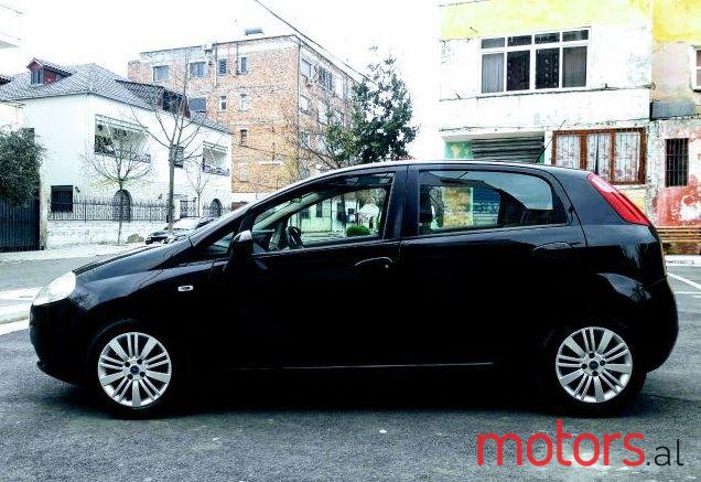 2007' Fiat Punto photo #1