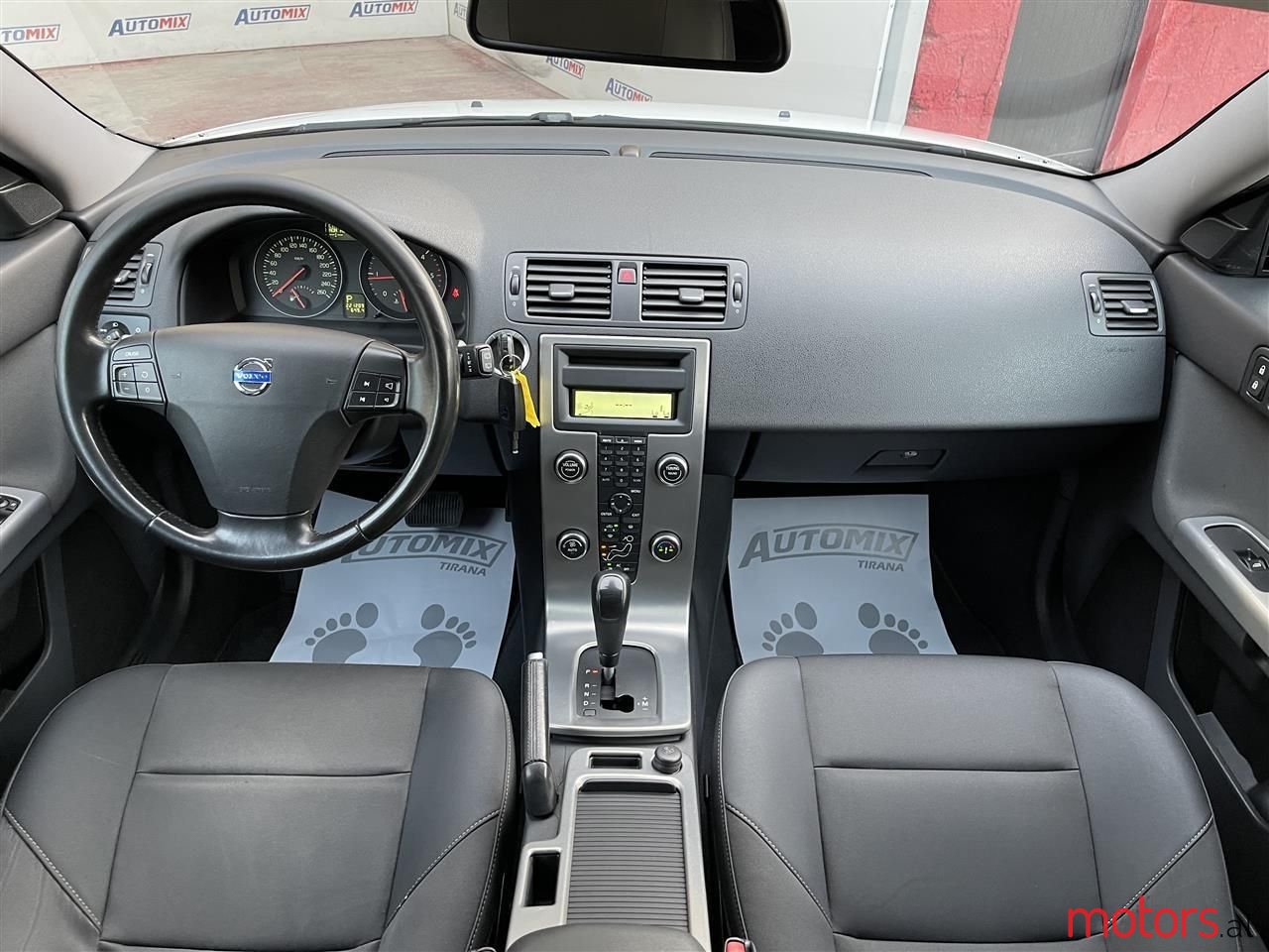 2009' Volvo V50 photo #5