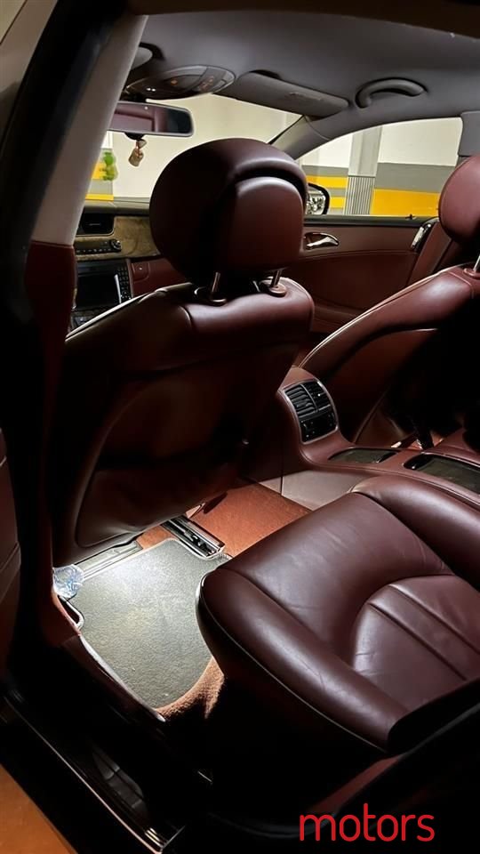 2009' Mercedes-Benz CLS 320 photo #4