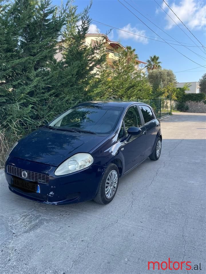 2007' Fiat Grande Punto photo #1