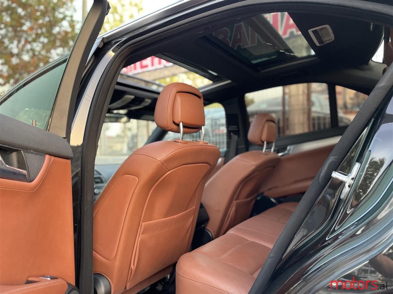 2008' Mercedes-Benz C 220 photo #3