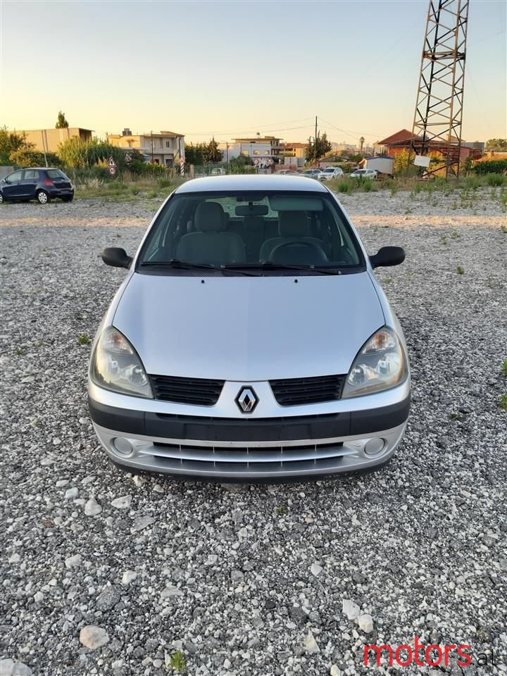 2005' Renault Clio photo #2