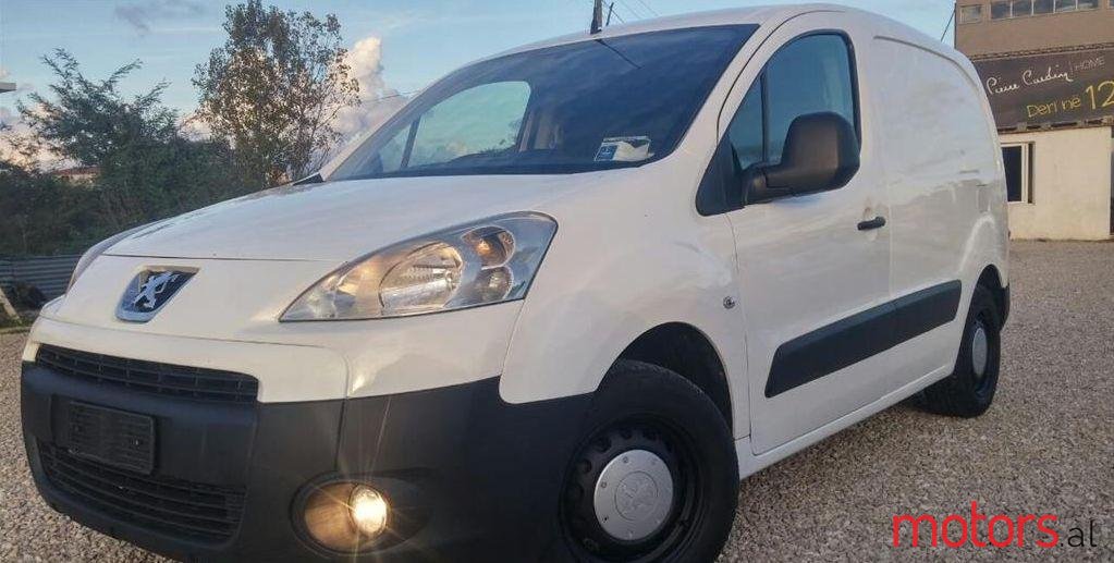 2008' Peugeot Partner photo #2