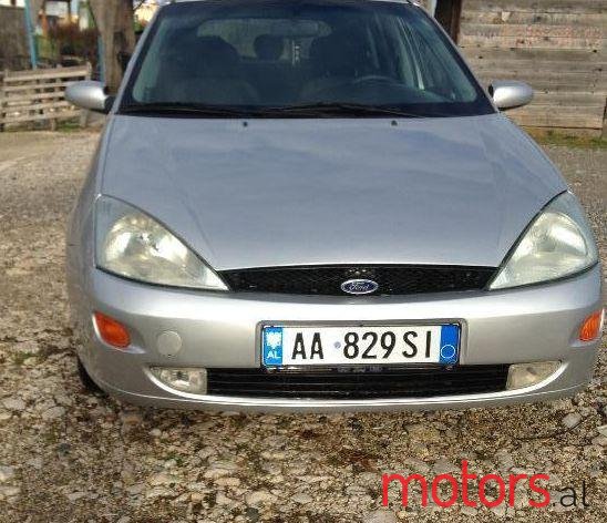 2000' Ford Focus photo #1