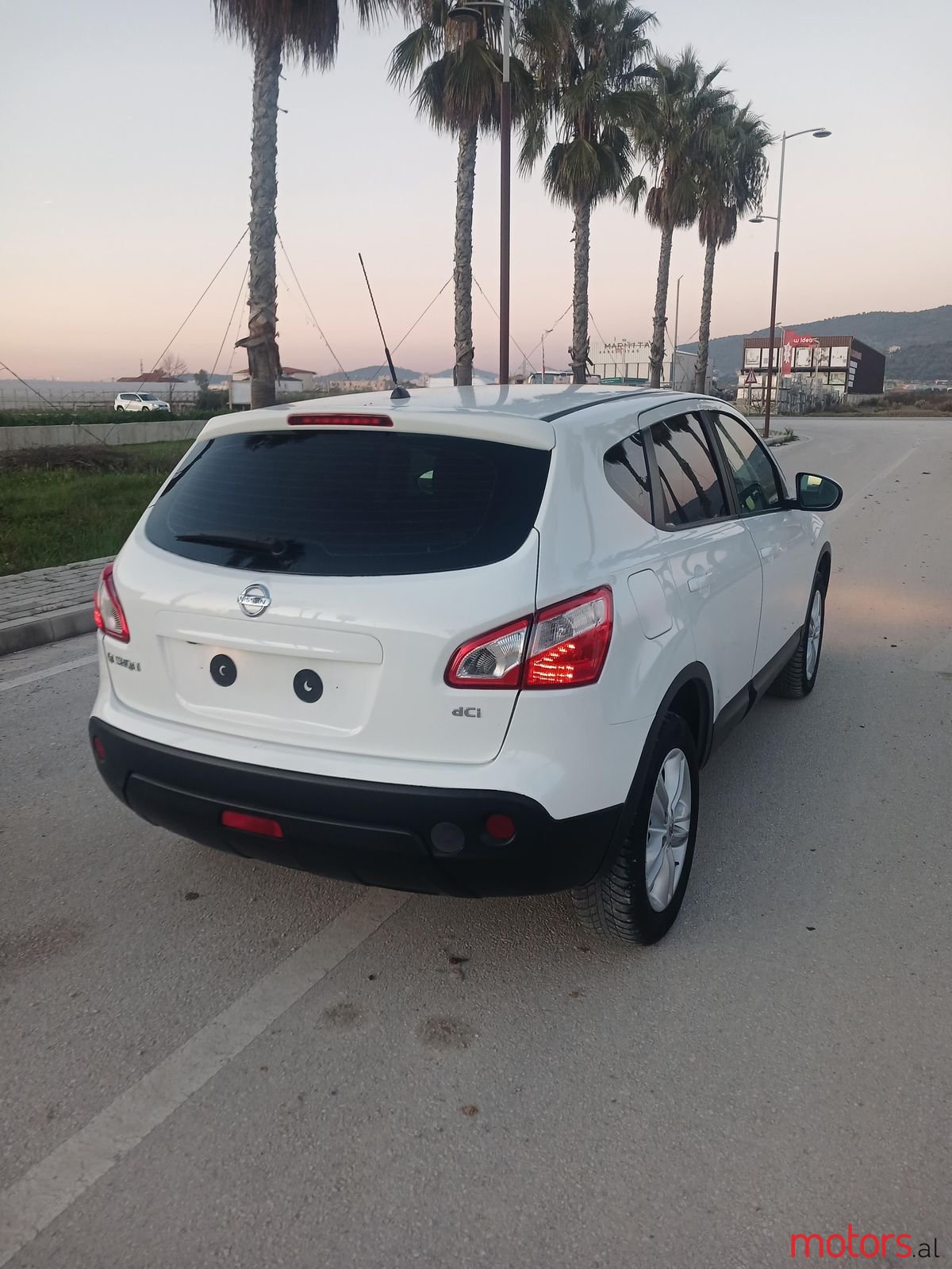 2011' Nissan Qashqai photo #4