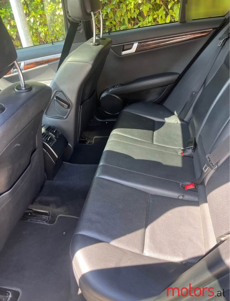 2012' Mercedes-Benz C 300 photo #1