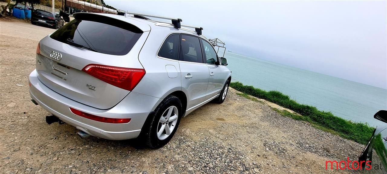 2011' Audi Q5 photo #3