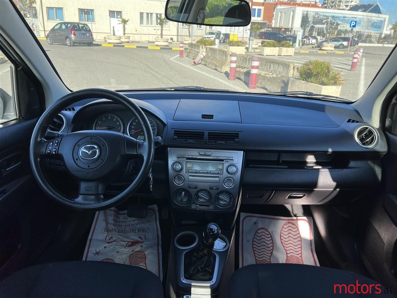 2007' Mazda 2 photo #5
