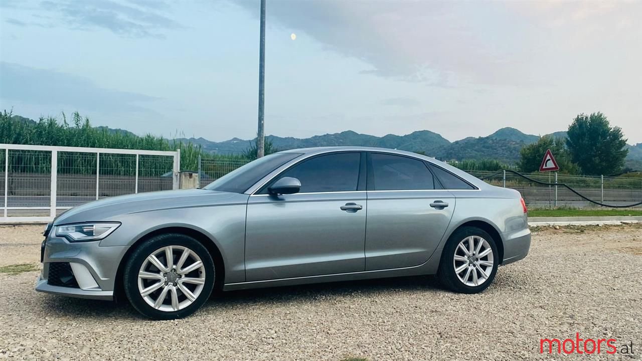 2012' Audi A6 photo #2