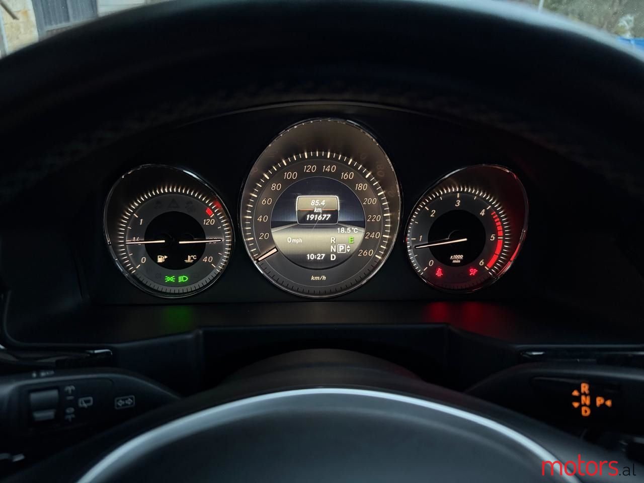 2015' Mercedes-Benz GLK 250 photo #5