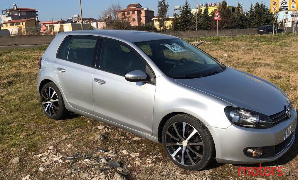 2008' Volkswagen Golf photo #1