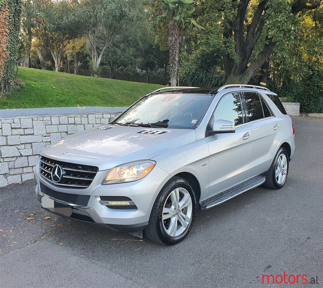 2012' Mercedes-Benz ML 350 photo #2