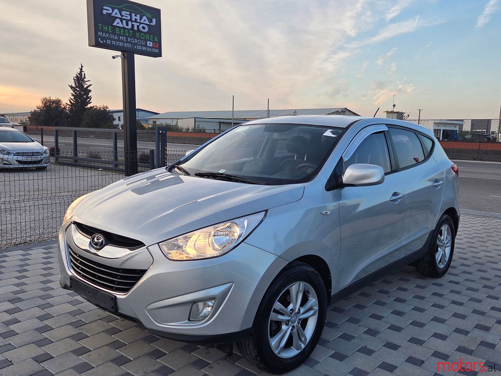 2011' Hyundai Tucson photo #1