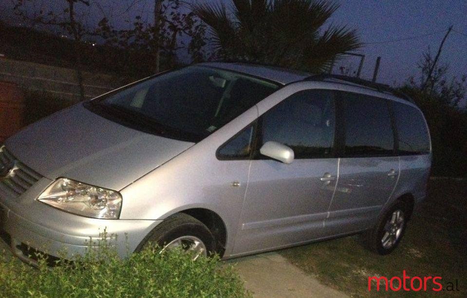 2001' Volkswagen Sharan photo #1