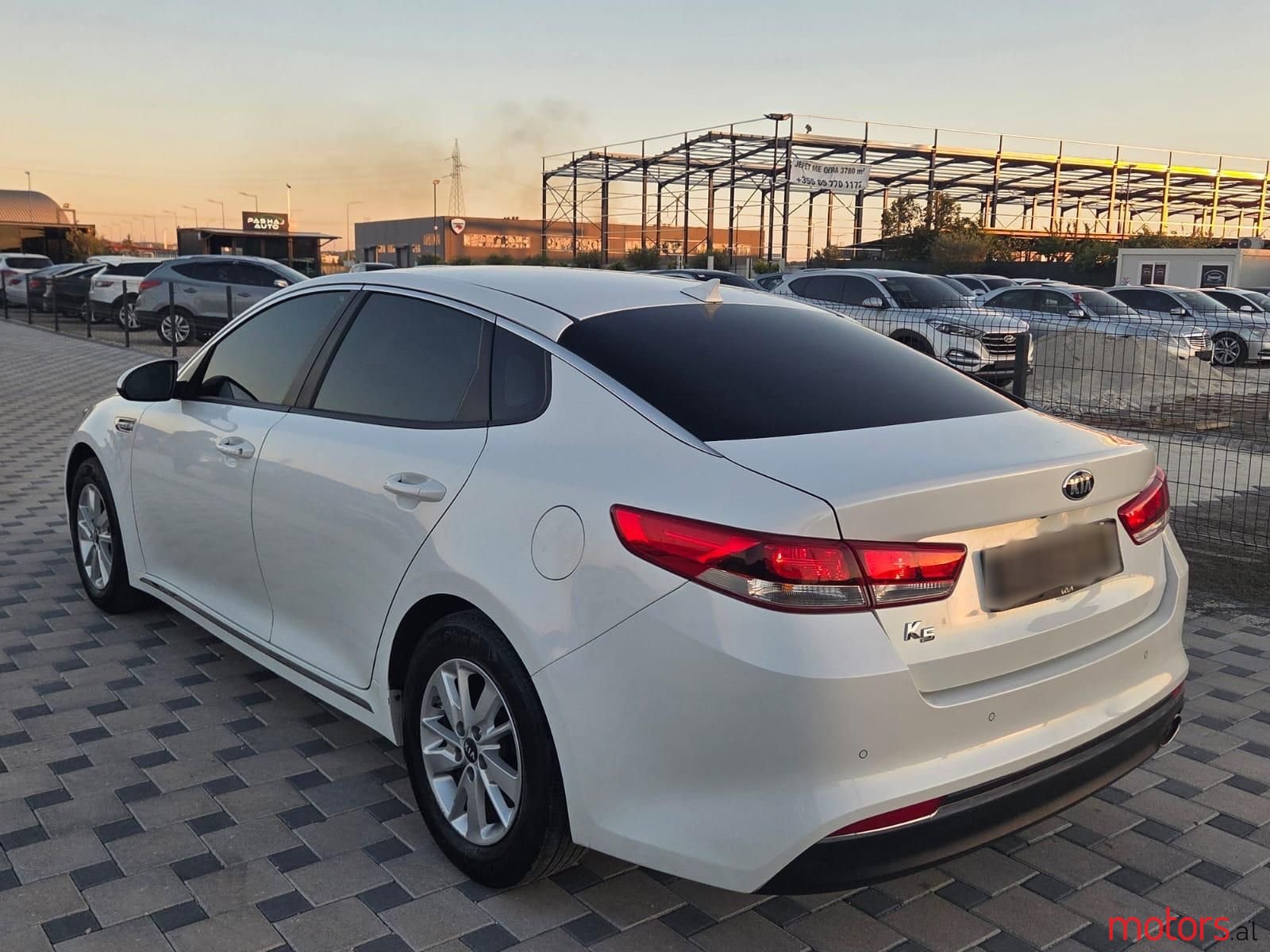 2016' Kia K5 photo #4