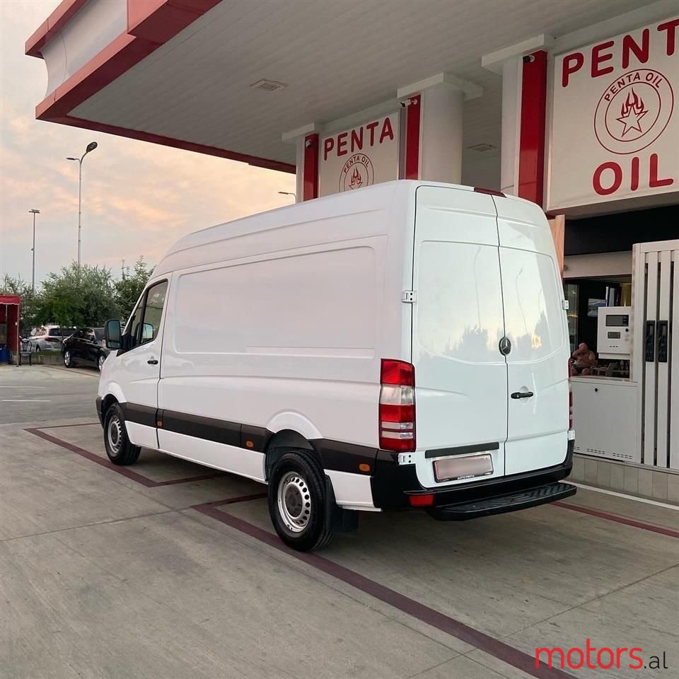 2013' Mercedes-Benz Sprinter photo #6