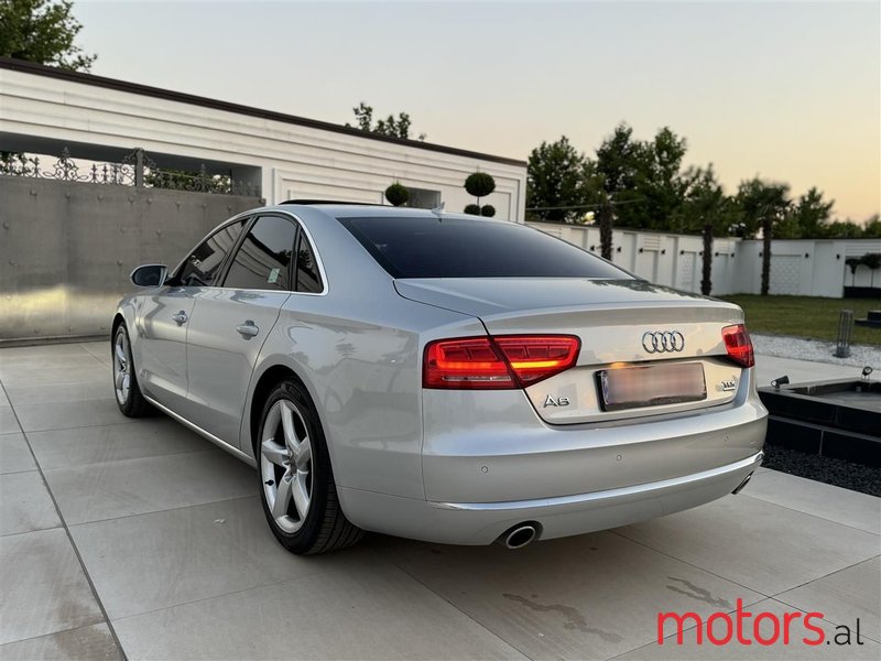 2012' Audi A8 photo #3