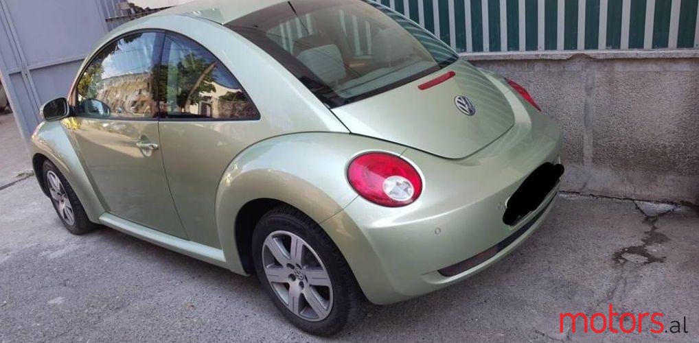 2009' Volkswagen Beetle photo #1