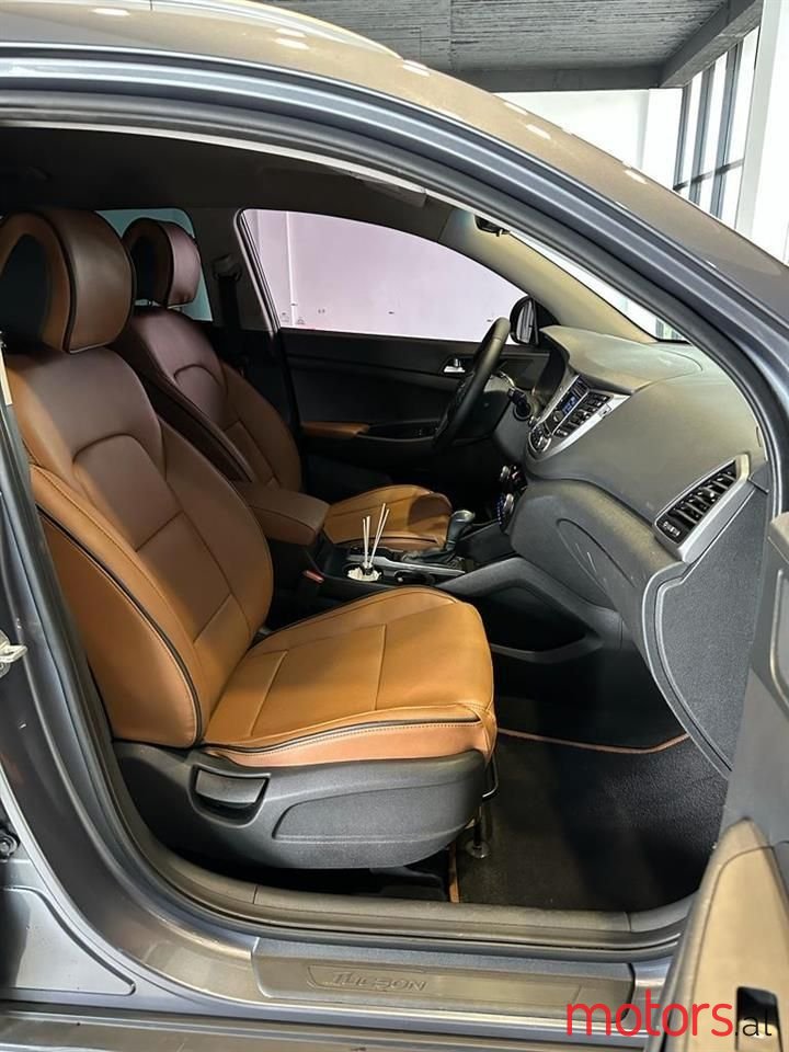 2016' Hyundai Tucson photo #5