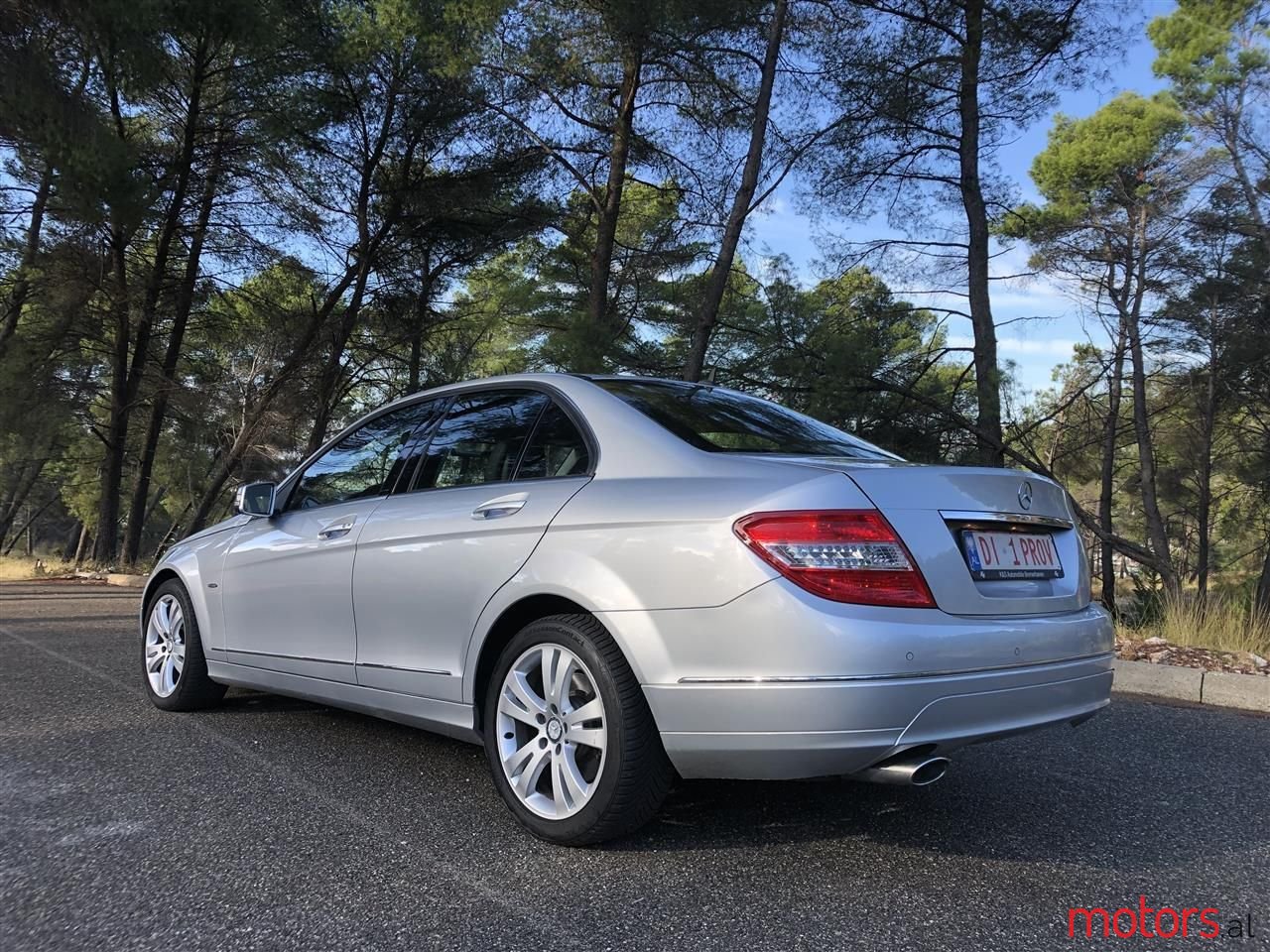 2010' Mercedes-Benz C 220 photo #2