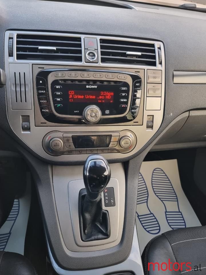 2010' Ford Kuga photo #3