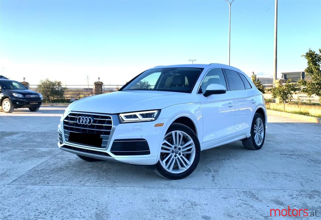2020' Audi Q5 photo #1