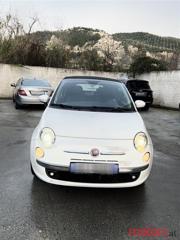 2011' Fiat 500C photo #3