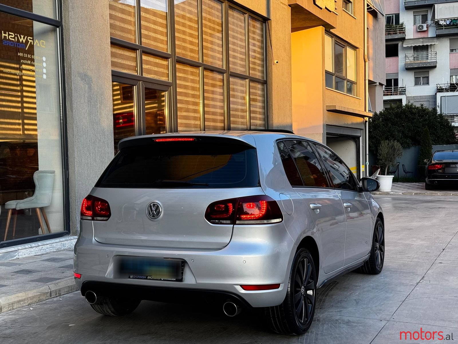 2010' Volkswagen Golf photo #5