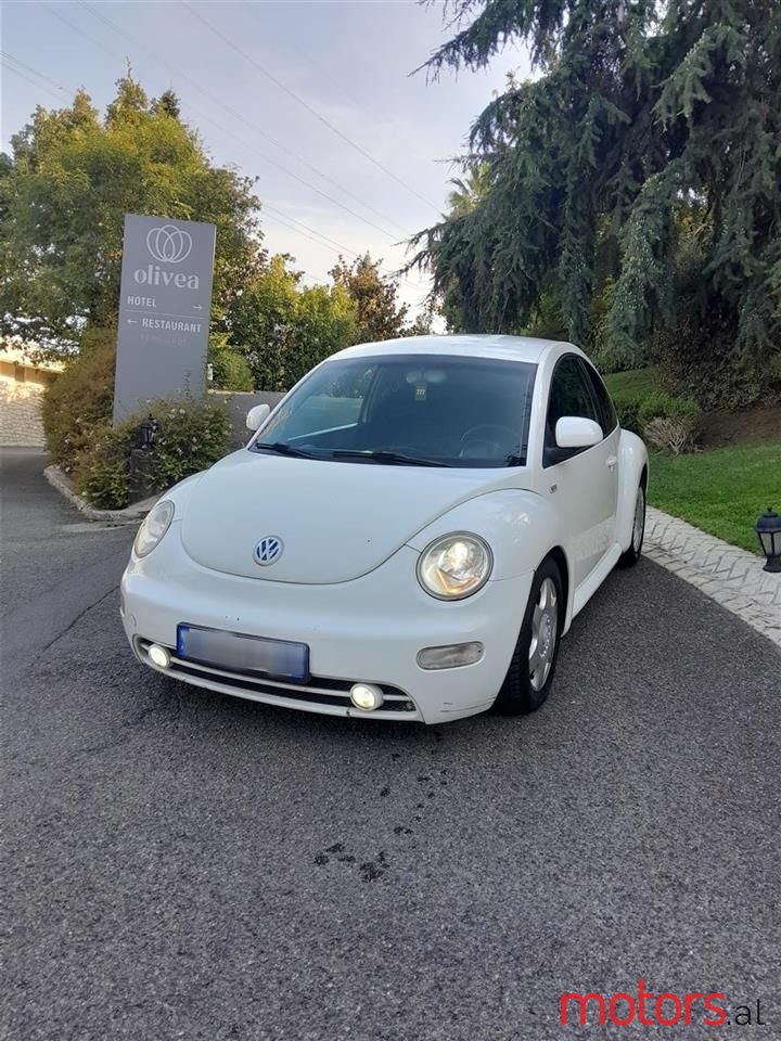 2001' Volkswagen Beetle photo #1
