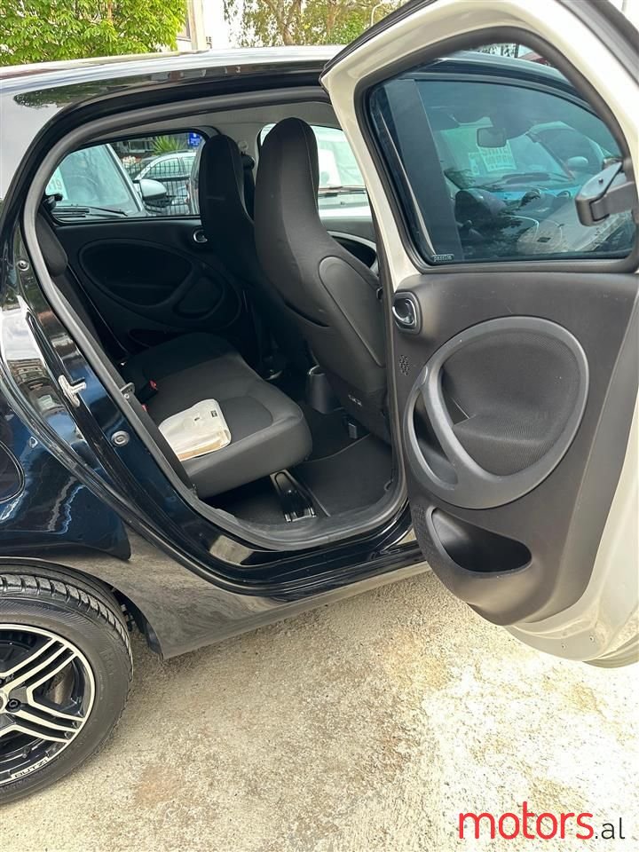 2015' Smart Fortwo photo #6