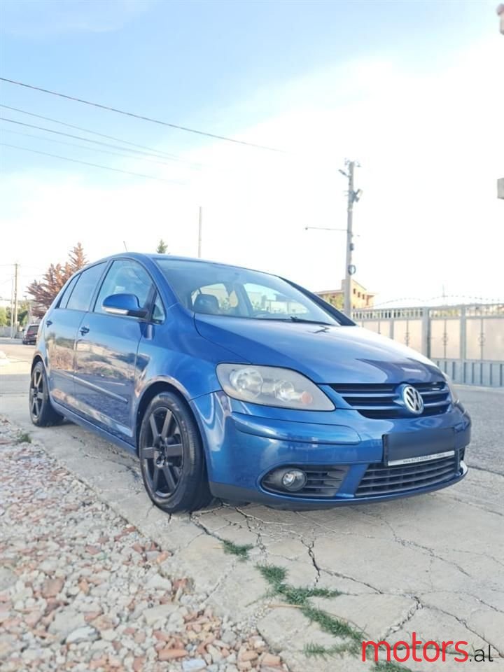 2007' Volkswagen Golf Plus photo #4