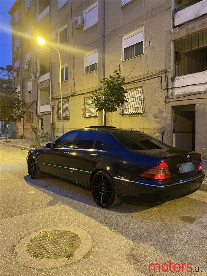 2002' Mercedes-Benz 320 photo #3